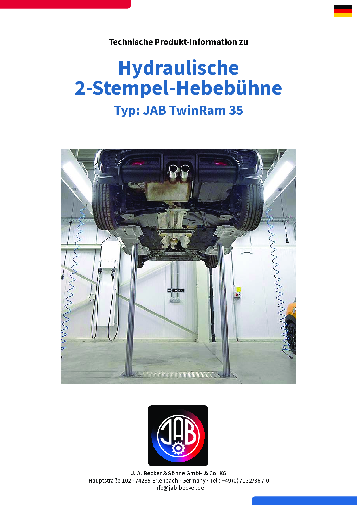 Ein Auto, das auf einer hydraulischen 2-Stempel-Hebebühne JAB TwinRam 35 in einer Werkstatt angehoben wird.